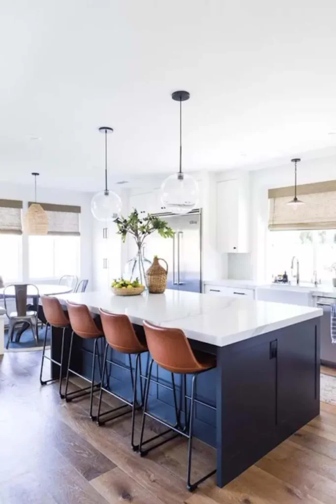Achieve Monumental Beauty with Navy Blue