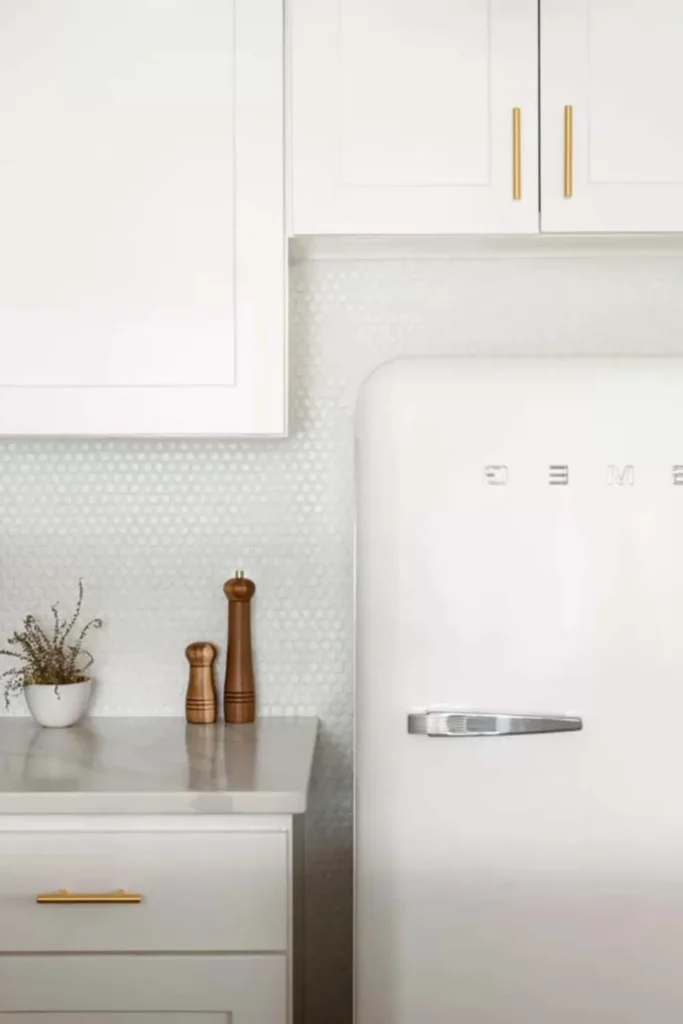 Add Glamour to Your Kitchen with Appliances