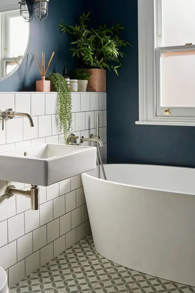 Create the Illusion of Space with an Oval Bath